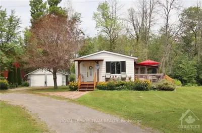 422 BIG HORN Way, Carp - Dunrobin - Huntley - Fitzroy and Area, ON K7S 3G7