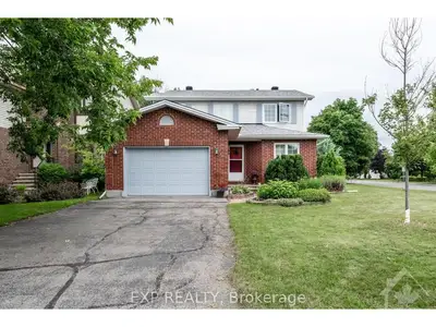 52 HUNTERSFIELD Drive, Hunt Club - South Keys and Area, ON K1T 3L3