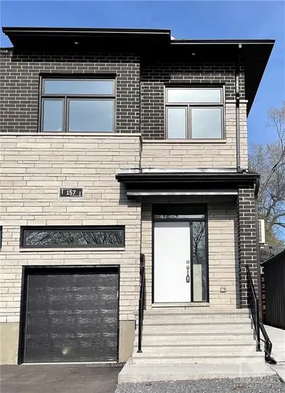 157 LONGPRE Street A, Vanier and Kingsview Park, ON K1L 7J5