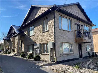 3528 MCBEAN Street D, Stittsville - Munster - Richmond, ON K0A 2Z0