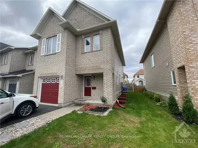 708 WHALEY Ridge, Orleans - Cumberland and Area, ON K4A 0P7