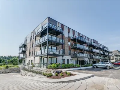 140 PRESTIGE Circle 402, Orleans - Cumberland and Area, ON K4A 1K4