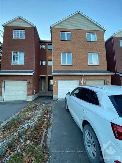 186 BURMA Road, Manor Park - Cardinal Glen and Area, ON K1K 4N3