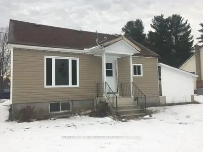 47 TOWNLINE Road, Laurentian Hills, ON K0J 1J0