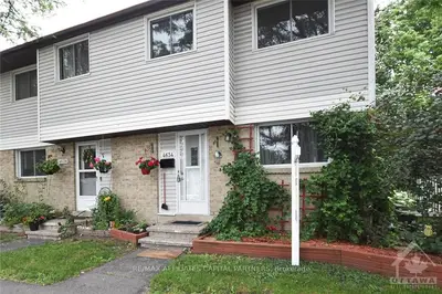 4634 CECILIA Crescent, Cyrville - Carson Grove - Pineview, ON K1J 8S6