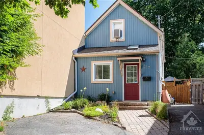 227 LEBRETON Street N, West Centre Town, ON K1R 7J2