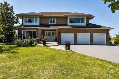 114 Corkery Woods Drive, Carp - Huntley Ward, On K0a 1l0