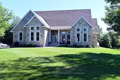 237 COUNTY RD 1 Road, Elizabethtown-Kitley, ON K0E 1Y0