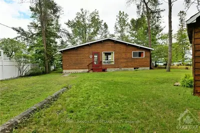 142 LANE Street, Constance Bay - Dunrobin - Kilmaurs - Woodlawn, ON K0A 3M0