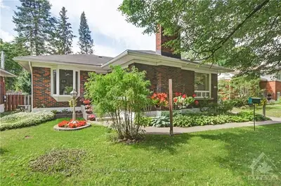 2085 ALTON Street, Elmvale Acres and Area, ON K1G 1X3