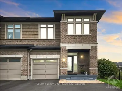 248 COOKS MILL Crescent, Blossom Park - Airport and Area, ON K1V 2N1