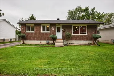 34 MORTON Street, Whitewater Region, ON K0J 1K0