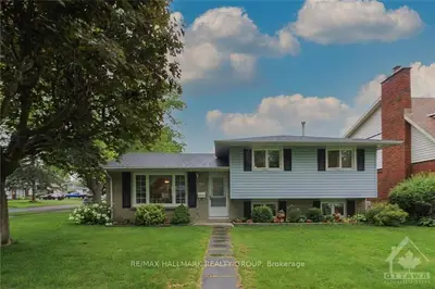 23 PEDEN Boulevard, Brockville, ON K6V 3K2