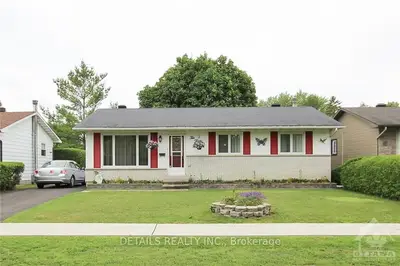 1036 BATHGATE Drive, Cyrville - Carson Grove - Pineview, ON K1J 8E7