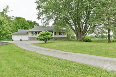 3189 HIGHWAY 43 E, North Grenville, ON K7A 5B8