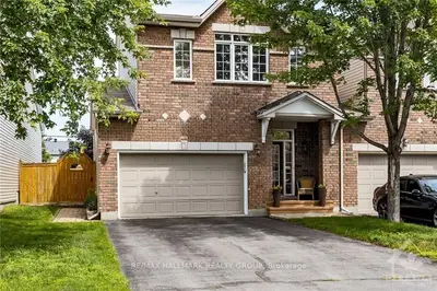 1013 MARKWICK Crescent, Orleans - Cumberland and Area, ON K4A 4X5