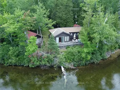 2206A PAPINEAU LAKE Road, Hastings Highlands, ON K0J 1B0