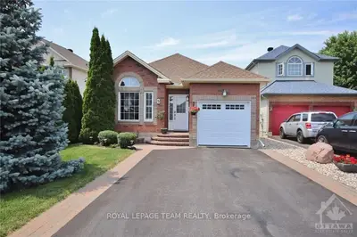 5 MERGANSER Street, Overbrook - Castleheights and Area, ON K1K 4T7