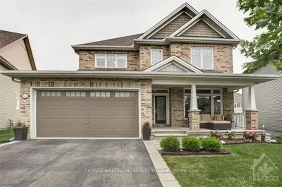 841 BUNCHBERRY Way, Blossom Park - Airport and Area, ON K1T 0K7