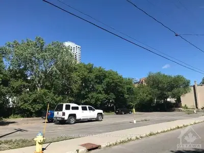 62-76 CARRUTHERS Avenue, West Centre Town, ON K1Y 1N2
