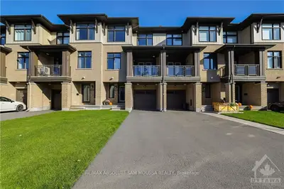106 WILD CALLA Way, Orleans - Convent Glen and Area, ON K4B 1H9
