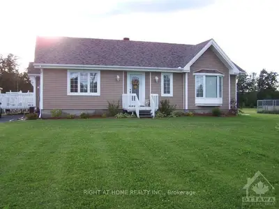 593 DE LA BERGERIE Street, Hawkesbury, ON K0B 1K0