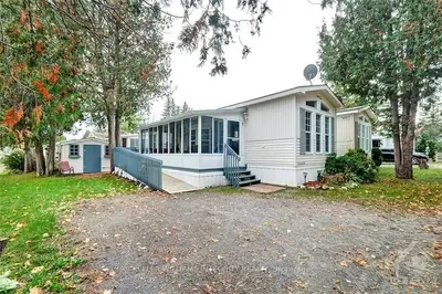7 MIREILLE, Stittsville - Munster - Richmond, ON K0A 1B0
