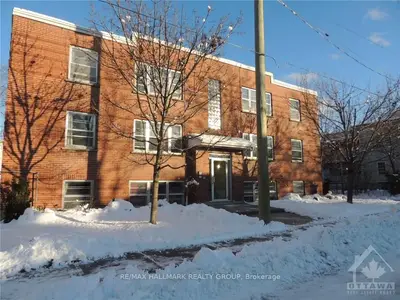 33 COMMANDA Way 1, New Edinburgh - Lindenlea, ON K1M 1G1