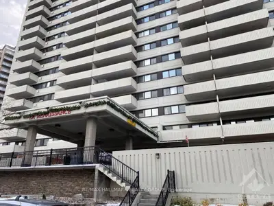 40 LANDRY Street 503, Vanier and Kingsview Park, ON K1L 8K4