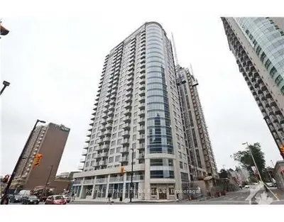 195 BESSERER Street 1906, Lower Town - Sandy Hill, ON K1N 0B6