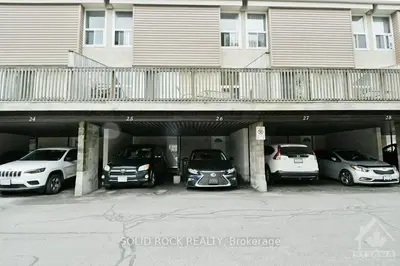 3415 UPLANDS Drive 26, Hunt Club - Windsor Park Village and Area, ON K1V 9N3