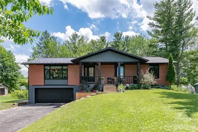 6732 CEDAR ACRES Drive, Greely - Metcalfe - Osgoode - Vernon and Area, ON K4P 1G3