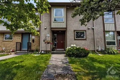 2319 STONEHENGE Crescent, Cyrville - Carson Grove - Pineview, ON K1B 4N7
