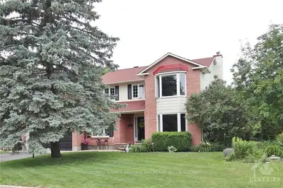 41 MANCHESTER Street, Stittsville - Munster - Richmond, ON K7S 0R8
