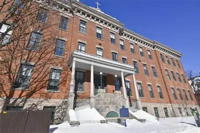159 Murray Street 205, Lower Town - Sandy Hill, On K1n 5m7