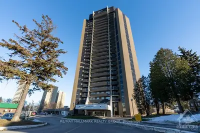 900 DYNES Road 407, Mooneys Bay - Carleton Heights and Area, ON K2C 3L6