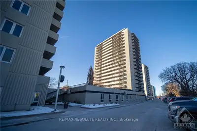 158B MCARTHUR Street 506, Vanier and Kingsview Park, ON K1L 8C9