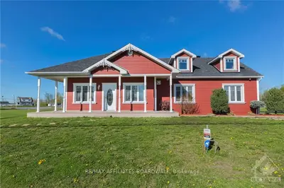 2638 MER BLEUE Road, Orleans - Convent Glen and Area, ON K4B 1H9