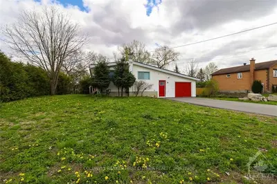 8 BELL PARK Street, Stittsville - Munster - Richmond, ON K2S 1J1