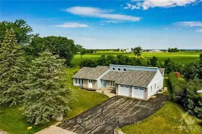 1260 INGE Crescent, Orleans - Cumberland and Area, ON K4B 1M9
