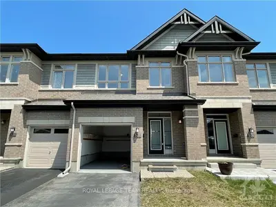 306 BALLINVILLE Circle, Blossom Park - Airport and Area, ON K4M 0C5