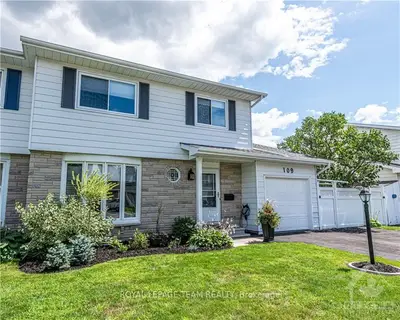 109 CHARTWELL Avenue, South of Baseline to Knoxdale, ON K2G 4C6