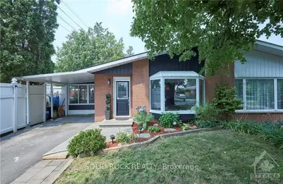 597 CLARKE Avenue, Overbrook - Castleheights and Area, ON K1K 2R8