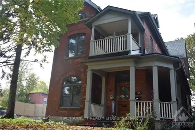 146 BAYSWATER Avenue 3, West Centre Town, ON K1Y 2G1