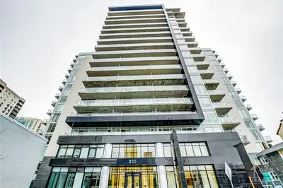 255 BAY Street 1214, Ottawa Centre, ON K1R 0C5