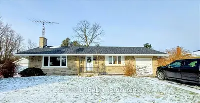 23 MAPLE Street, South Stormont, ON K0C 1M0