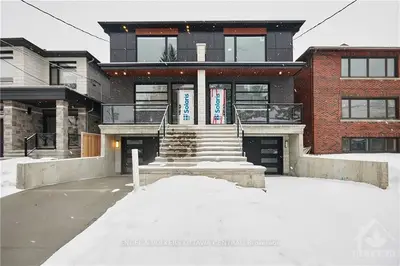 577 TWEEDSMUIR Avenue, Westboro - Hampton Park, ON K1Z 5P4