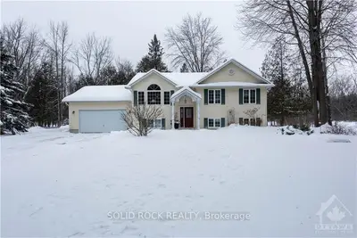 129 Wagon Drive, Constance Bay - Dunrobin - Kilmaurs - Woodlawn, On K0a 1t0