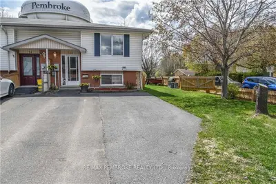 382 MORRIS Street, Pembroke, ON K8A 8N3