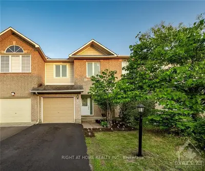 50 COVINGTON Place, South of Baseline to Knoxdale, ON K2G 6B5
